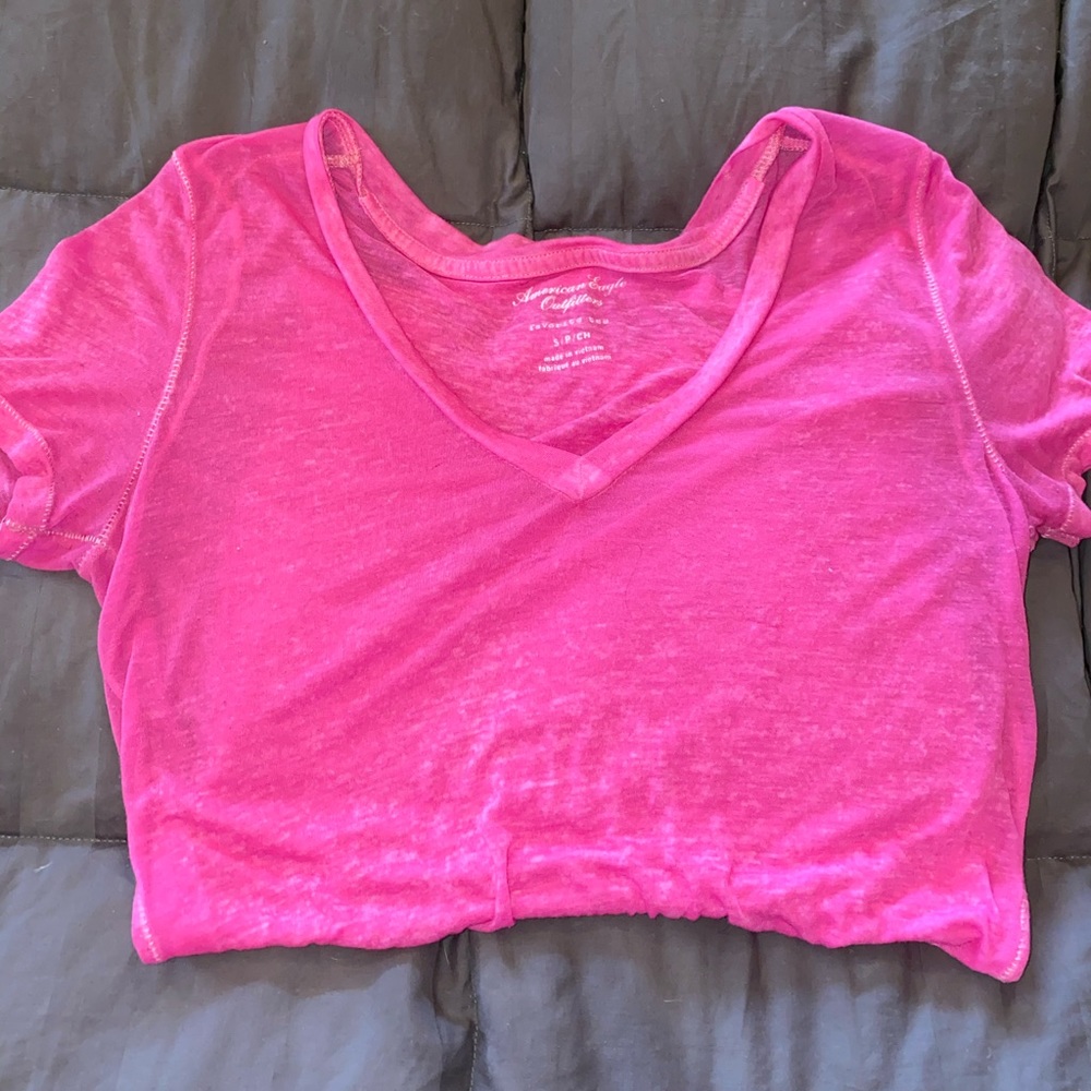 American Eagle Favorite Tee
